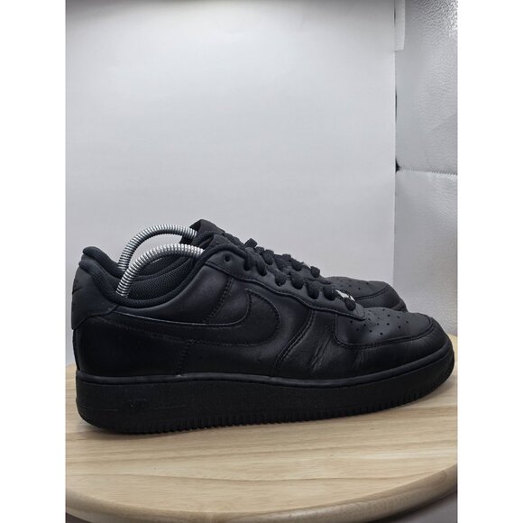 Size 8 Men’s - Nike Air Force 1 '07 Low Triple Black Sneakers Shoes - Picture 3 of 8